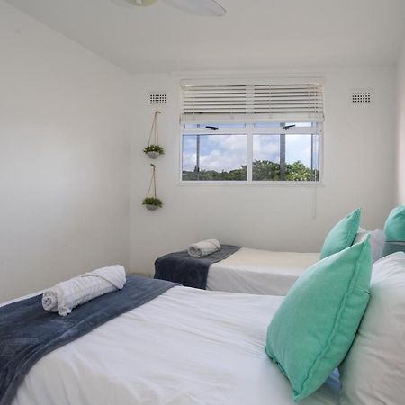 24 Sea Lodge - Sea Viewing Apartment Durban Exterior foto