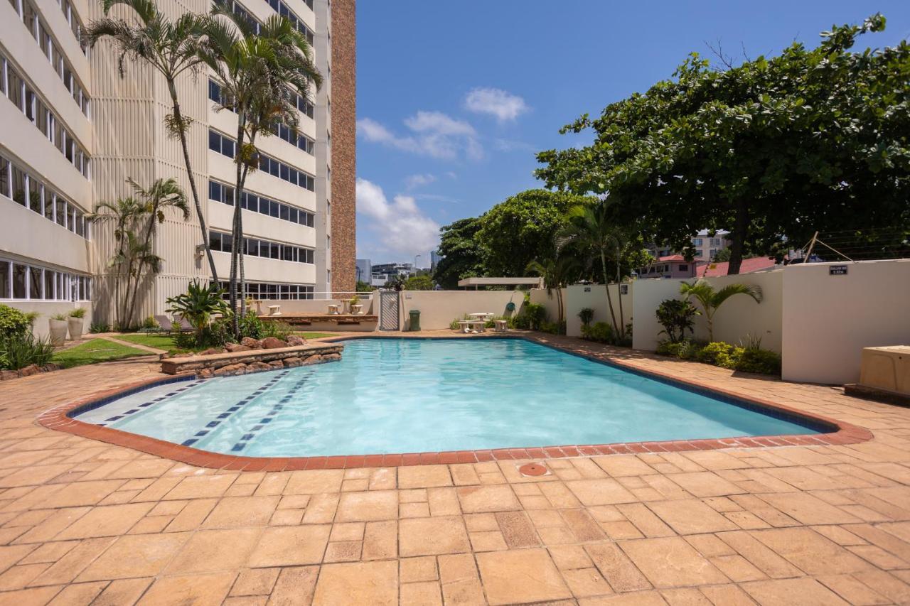 24 Sea Lodge - Sea Viewing Apartment Durban Exterior foto