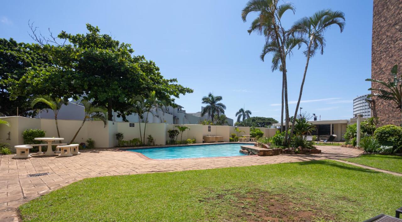 24 Sea Lodge - Sea Viewing Apartment Durban Exterior foto